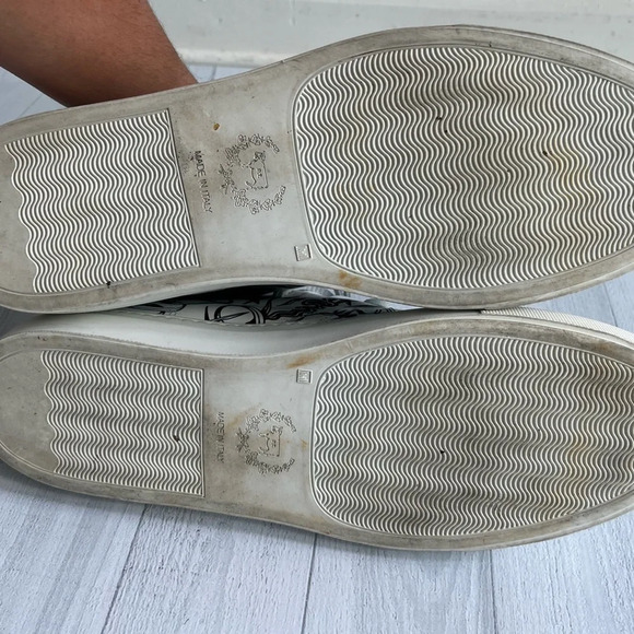 RARE Del Toro x Pepsi Live For Now Red and White Chukka Sneaker Size 11 - Picture 9 of 9